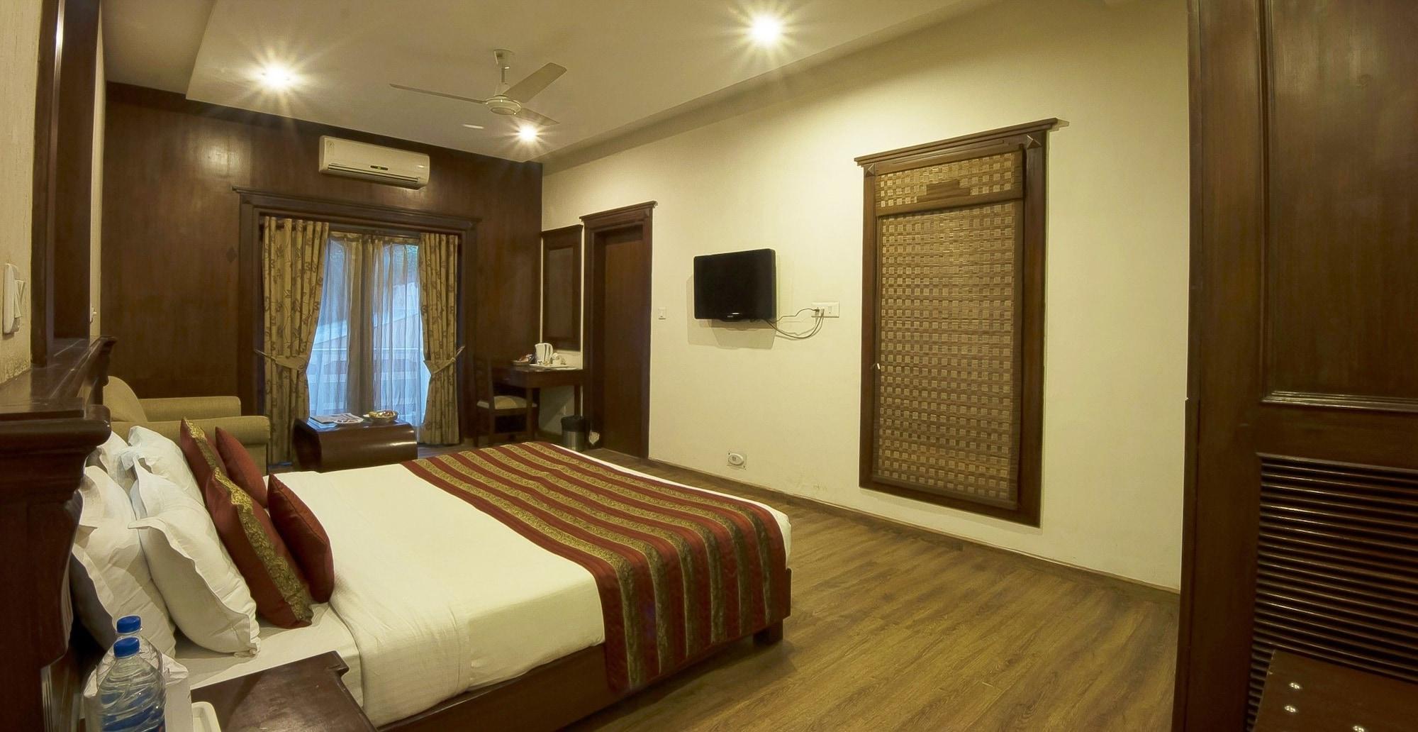 Siris 18 Hotel Gurgaon Exterior foto