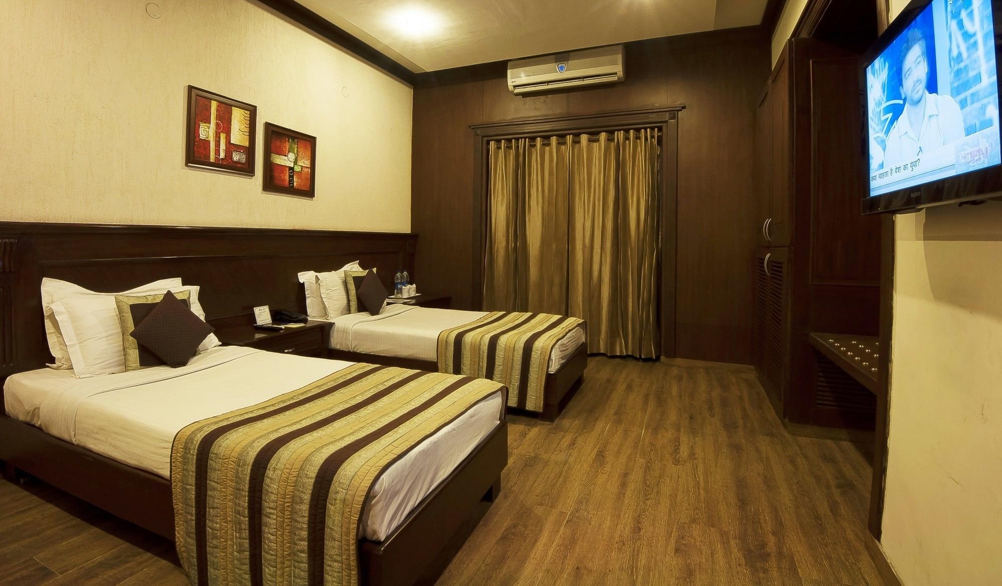 Siris 18 Hotel Gurgaon Exterior foto